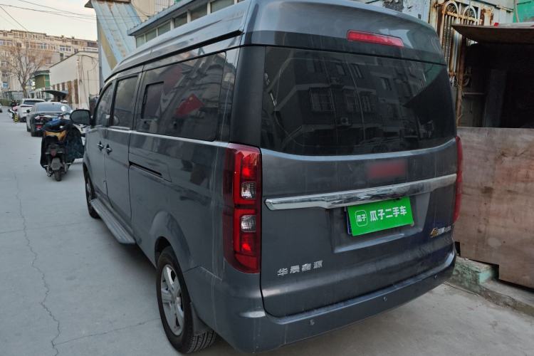 Used Jinbei Gold Hiace 2023 2.0L Passenger Van Travel Lion 5/6/7 Seater Rear Left 45 Deg