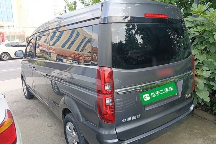 Used Jinbei Gold Hiace 2023 1.5L Passenger Van Travel Lion 5/6/7-Seater with Central Air Conditioning Rear Left 45 Deg