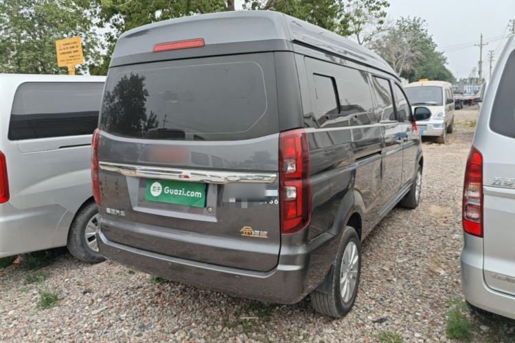 Used Jinbei Gold Hiace 2023 1.5L Passenger Vehicle Engineering Lion 9 Seats Rear Right 45 Deg