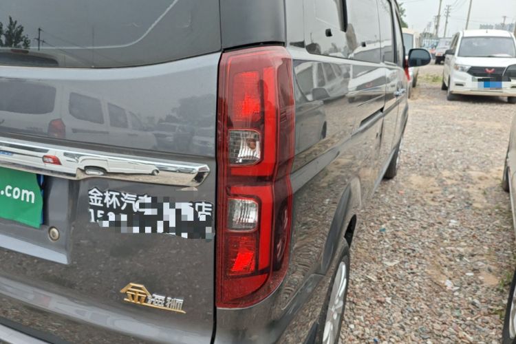 Used Jinbei Gold Hiace 2023 1.5L Passenger Vehicle Engineering Lion 9 Seats Right Rear Taillight