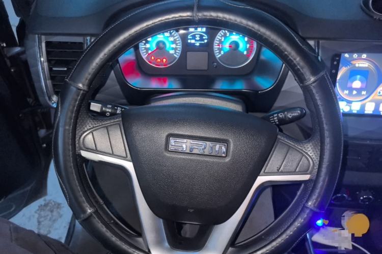 Used Jinbei Gold Hiace 2023 1.5L Passenger Vehicle Engineering Lion 5/6/7 Seater Steering Wheel