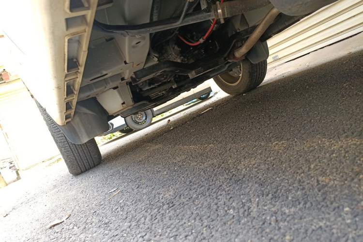 Used Jinbei Gold Hiace  Chassis Front Left