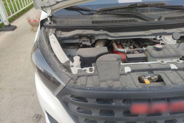 Used Jinbei Gold Hiace  Engine Bay Right