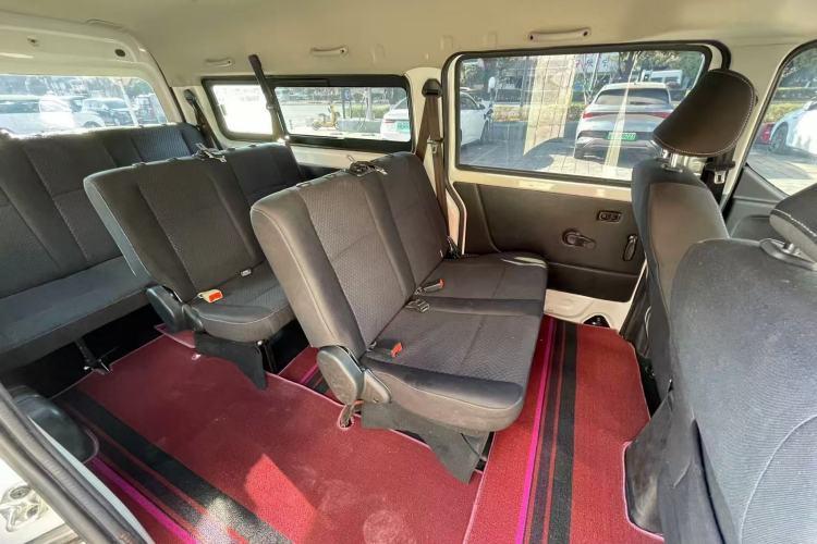Used Jinbei Gold Hiace 2023 1.5L Passenger Vehicle Engineering Lion 9 Seats Exterior 7