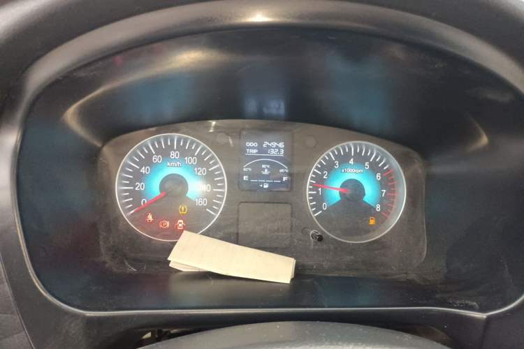 Used Jinbei Gold Hiace 2023 1.5L Passenger Vehicle Engineering Lion 5/6/7 Seater Instrument Cluster