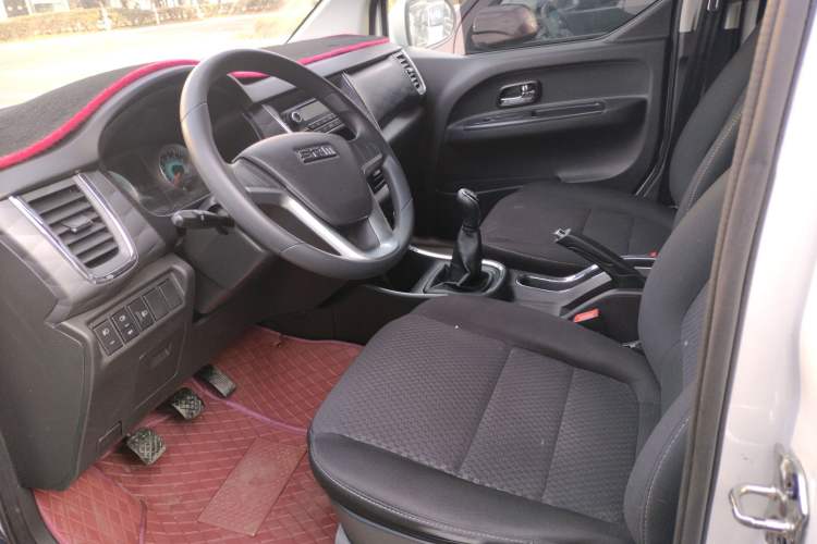 Used Jinbei Gold Hiace 2023 1.5L Passenger Vehicle Engineering Lion 9 Seats Left Front Seat
