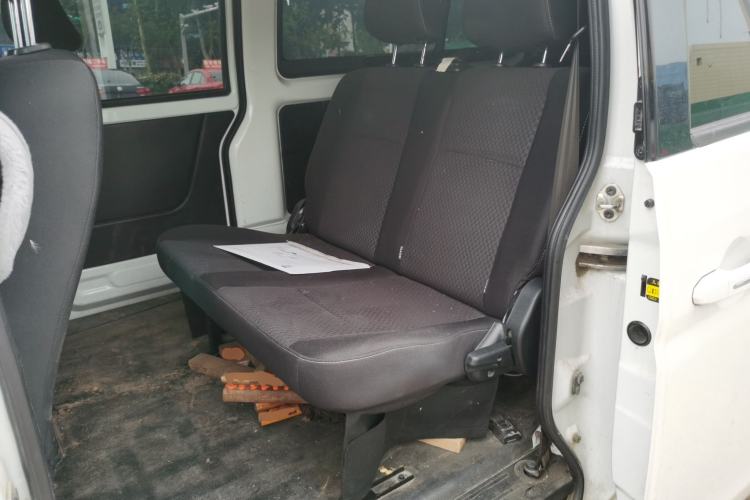 Used Jinbei Gold Hiace 2023 1.5L Passenger Vehicle Engineering Lion 9 Seats Left Rear Seat
