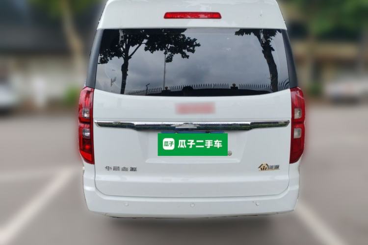 Used Jinbei Gold Hiace 2023 1.5L Passenger Van Travel Lion 9-Seater with Central Air Conditioning Rear