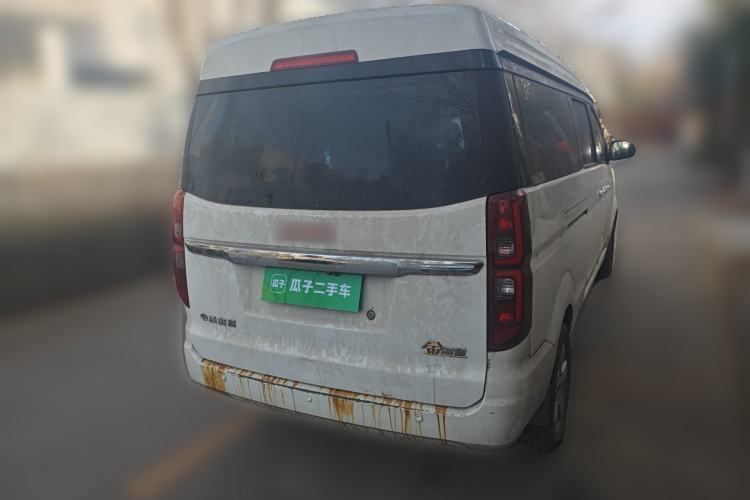 Used Jinbei Gold Hiace 2023 2.0L Passenger Van Engineering Lion 5/6/7 Seats Rear Right 45 Deg