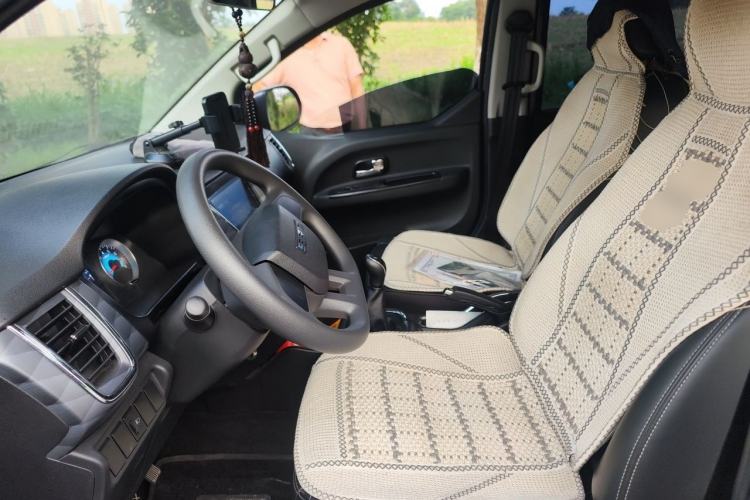 Used Jinbei Gold Hiace 2024 1.5L Magic Lion 6-Seater Left Front Seat