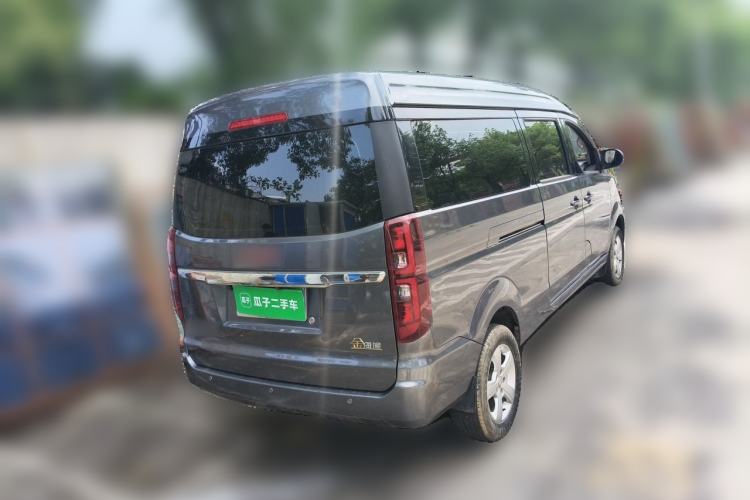 Used Jinbei Gold Hiace 2024 1.5L Passenger Vehicle Travel Lion 5/6/7-Seater with Central Air Conditioning Rear Right 45 Deg