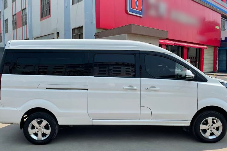 Used Jinbei Gold Hiace 2024 1.5L Passenger Vehicle Engineering Lion 9 Seats Exterior 6