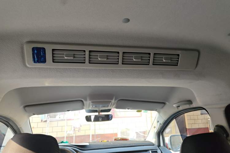 Used Jinbei Gold Hiace 2024 2.0L Travel Lion 5/6/7-Seater Central Air Conditioning Headliner