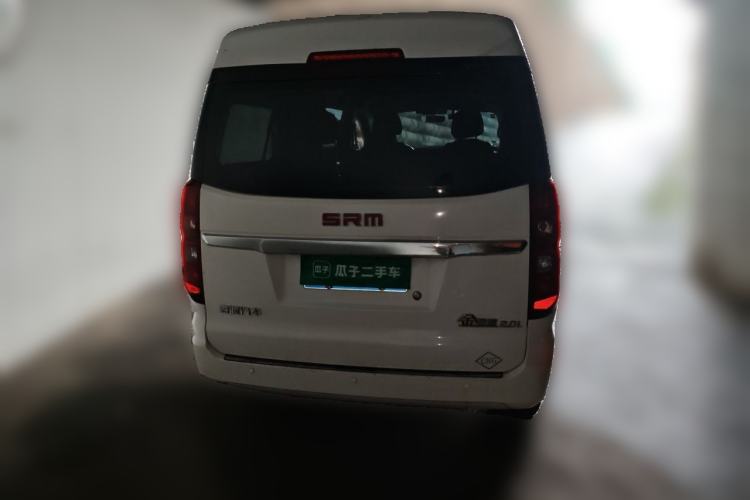 Used Jinbei Gold Hiace 2024 2.0L Travel Lion Passenger Vehicle 5/6/7-Seater CNG Central Air Conditioning Rear