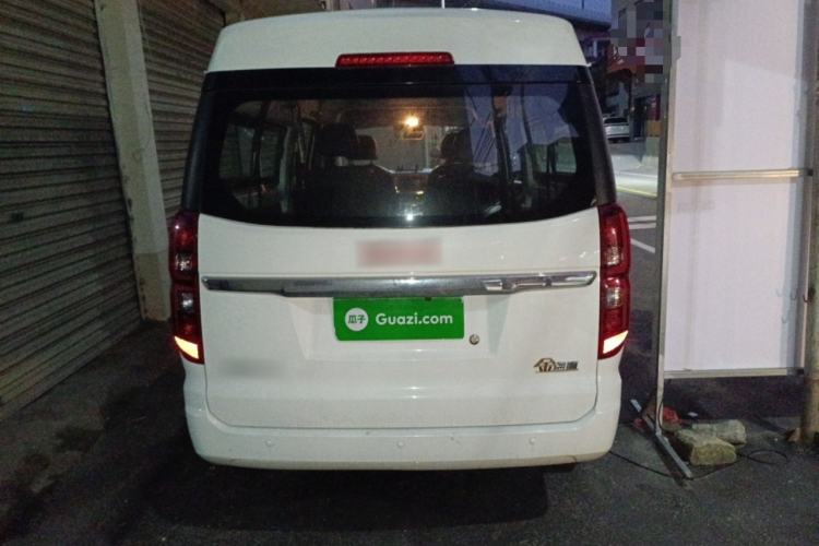Used Jinbei Gold Hiace 2024 1.5L Travel Lion Commercial Version 7-Seater Rear
