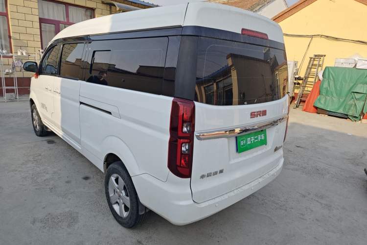 Used Jinbei Gold Hiace 2024 2.0L Travel Lion 5/6/7-Seater Central Air Conditioning Rear Left 45 Deg