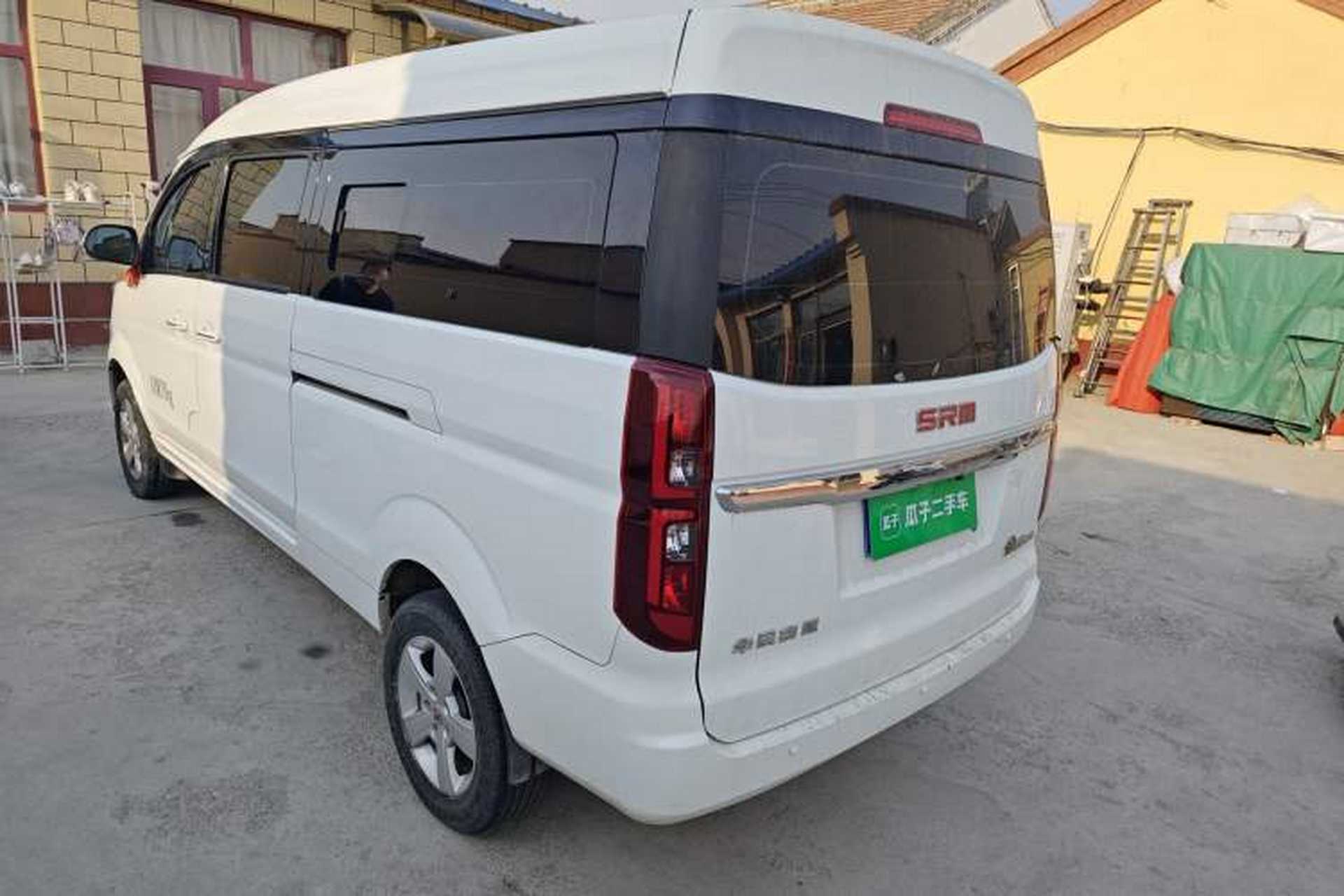 Used Jinbei Gold Hiace 2024 2.0L Travel Lion 5/6/7-Seater Central Air Conditioning Rear Left 45 Deg