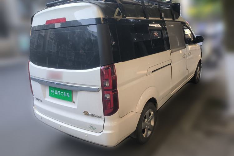 Used Jinbei Gold Hiace 2024 2.0L Travel Lion Passenger Vehicle 5/6/7-Seater CNG Central Air Conditioning Rear Right 45 Deg