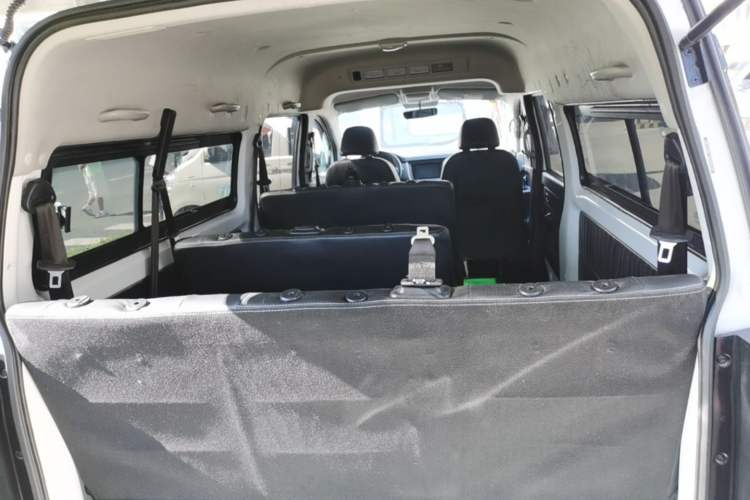 Used Jinbei Gold Hiace 2024 1.5L Passenger Vehicle Engineering Lion 9 Seats Trunk