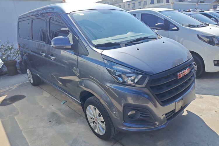 Used Jinbei Gold Hiace M Classic 2023 Panda Edition 1.5L Travel Lion Passenger Van 5/6/7 Seats Exterior 2