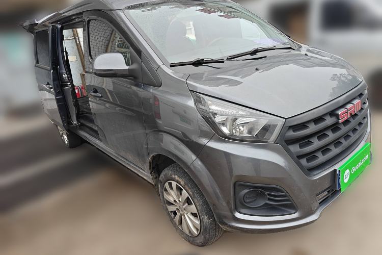 Used Jinbei Gold Hiace M Classic 2022 1.5L Engineering Lion Passenger Vehicle 5 Seats Front Right 45 Deg