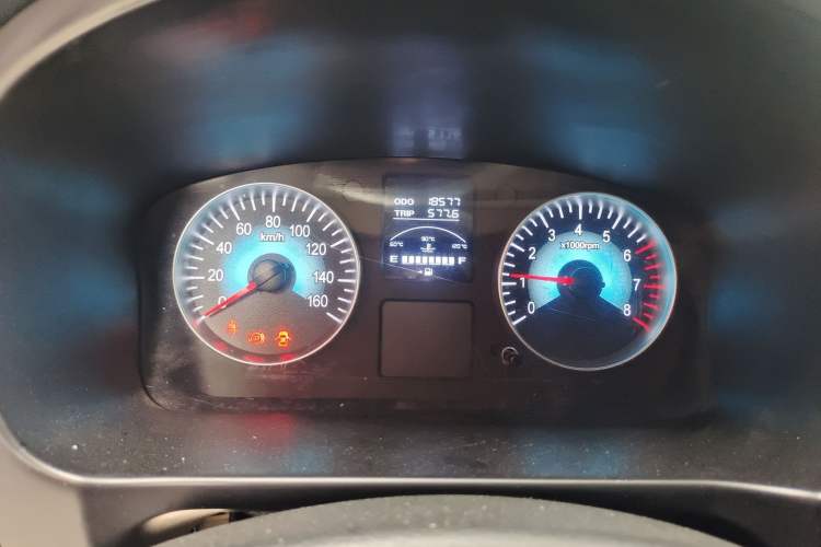 Used Jinbei Gold Hiace M Classic 2023 Panda Edition 1.5L Travel Lion Passenger Van 5/6/7 Seats Instrument Cluster
