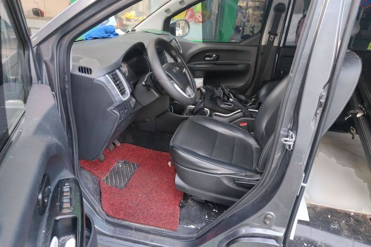 Used Jinbei Gold Hiace M Classic 2023 1.5L Travel Lion Passenger Vehicle 5/6/7 Seats Left Front Seat
