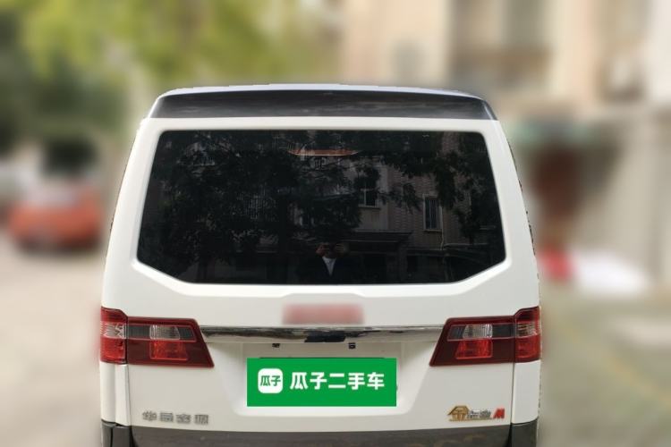 Used Jinbei Gold Hiace M Classic 2022 Panda Edition 1.5L Engineering Lion Passenger Van 6 Seats Rear
