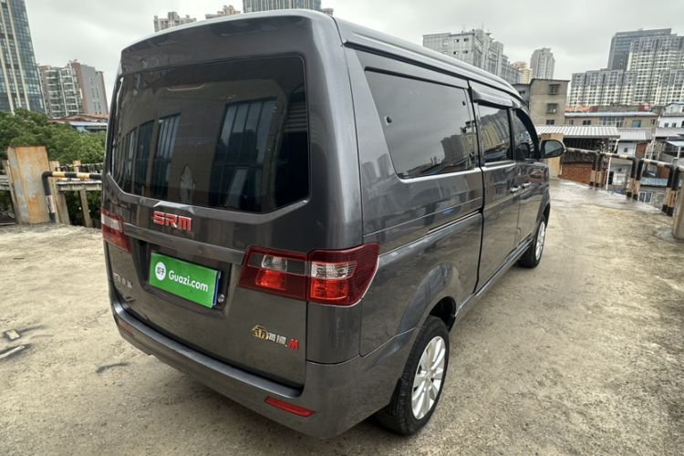 Used Jinbei Gold Hiace M Classic 2022 1.5L Engineering Lion Passenger Vehicle 5 Seats Exterior 2