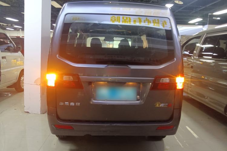 Used Jinbei Gold Hiace M Classic 2022 1.5L Engineering Lion Passenger Vehicle 5 Seats Exterior 4