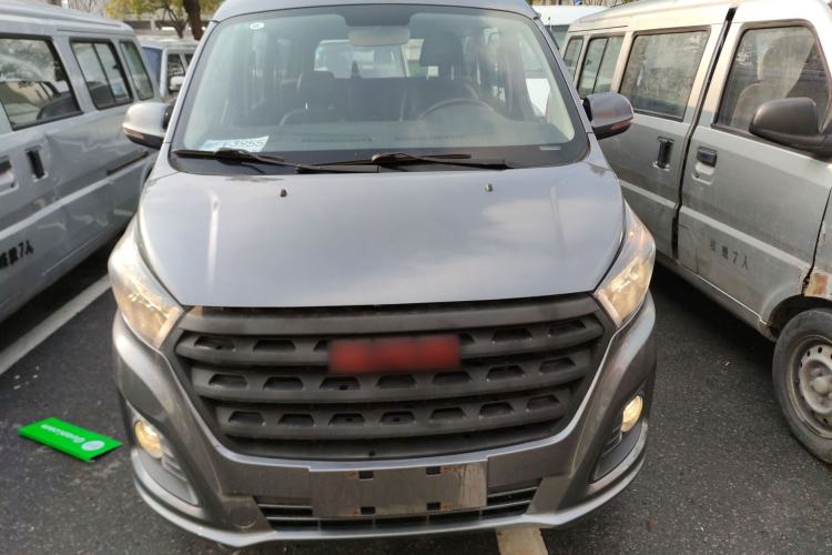 Used Jinbei Gold Hiace M Classic 2022 1.5L Travel Lion Passenger Vehicle 5 Seats Front