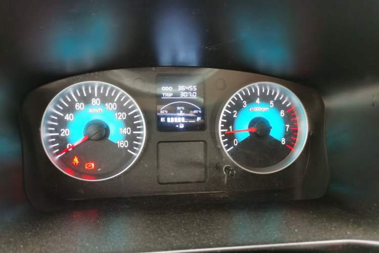 Used Jinbei Gold Hiace M Classic 2022 1.5L Engineering Lion Passenger Vehicle 6 Seats Instrument Cluster