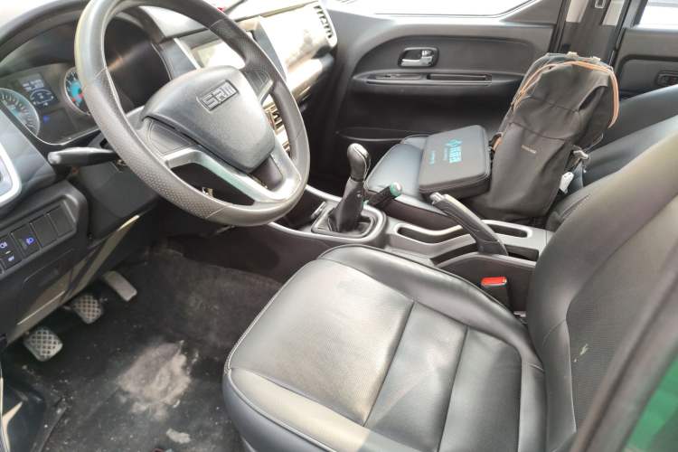 Used Jinbei Gold Hiace M Classic 2022 1.5L Travel Lion Passenger Vehicle 5 Seats Left Front Seat