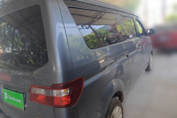 Used Jinbei Gold Hiace M Classic 2022 1.5L Engineering Lion Passenger Vehicle 5 Seats Rear Right 45 Deg