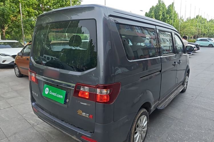 Used Jinbei Gold Hiace M Classic 2022 1.5L Travel Lion Passenger Van 7 Seats Rear Right 45 Deg