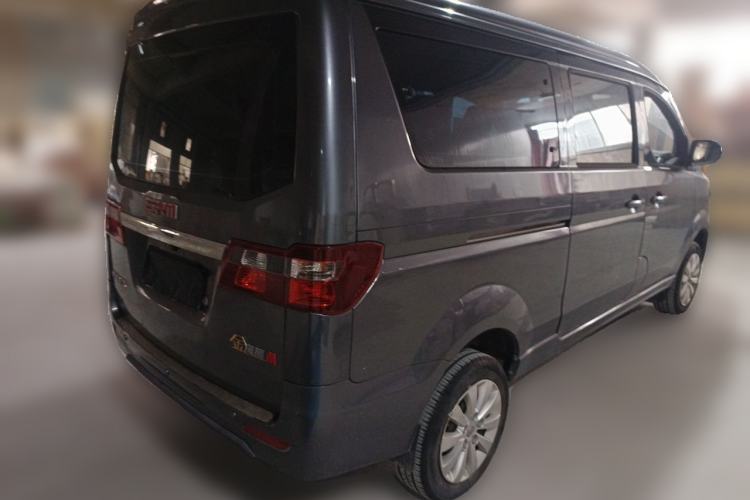 Used Jinbei Gold Hiace M Classic 2022 1.5L Engineering Lion Passenger Vehicle 5 Seats Rear Right 45 Deg