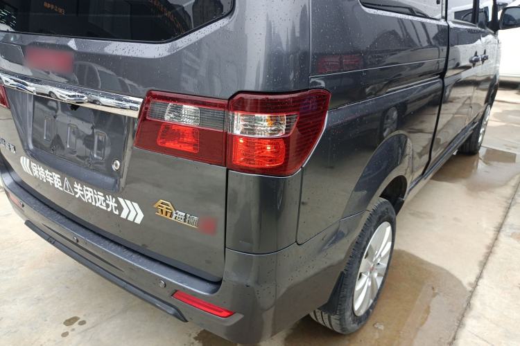 Used Jinbei Gold Hiace M Classic 2022 1.5L Travel Lion Passenger Van 7 Seats Right Rear Taillight