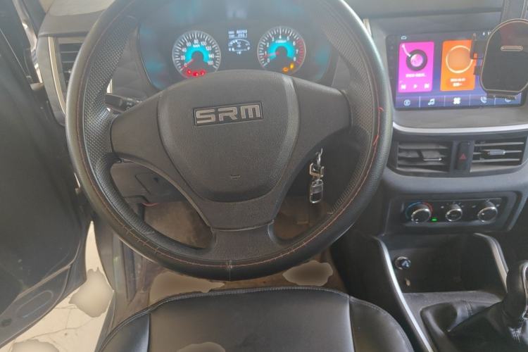 Used Jinbei Gold Hiace M Classic 2022 1.5L Engineering Lion Passenger Vehicle 5 Seats Steering Wheel