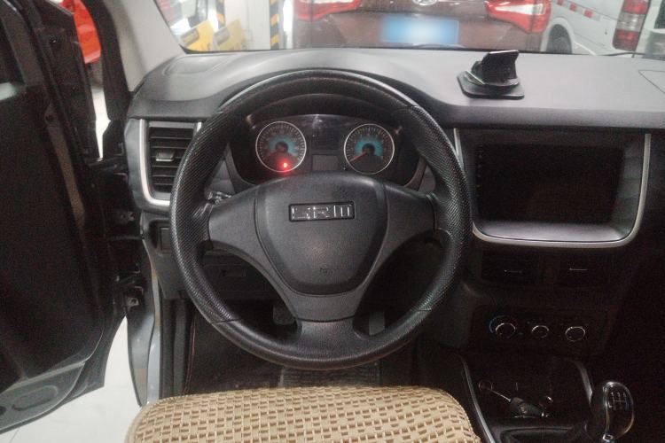 Used Jinbei Gold Hiace M Classic 2022 1.5L Engineering Lion Passenger Vehicle 5 Seats Steering Wheel