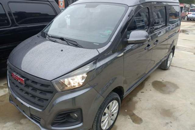 Used Jinbei Gold Hiace M Classic 2022 1.5L Travel Lion Passenger Van 7 Seats