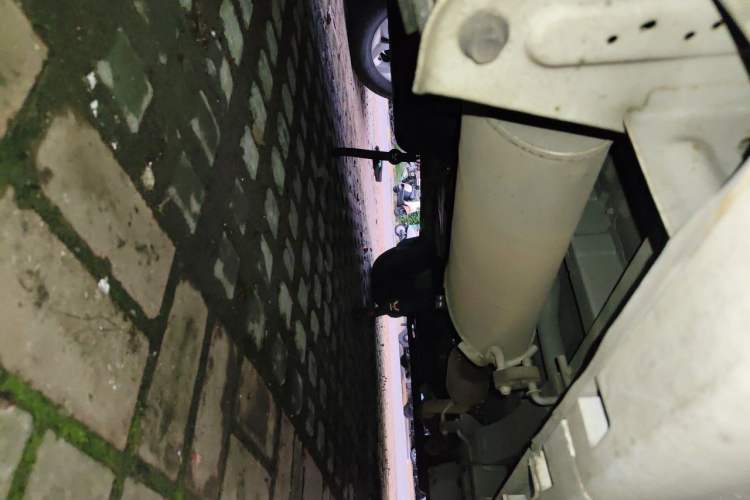 Used Jinbei Gold Hiace M Classic 2022 1.5L Engineering Lion Passenger Vehicle 6 Seats Chassis Rear Right