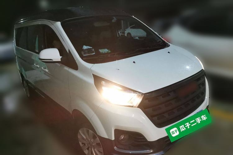 Used Jinbei Gold Hiace M Classic 2022 Panda Edition 1.5L Travel Lion Passenger Van 6 Seats Exterior 2