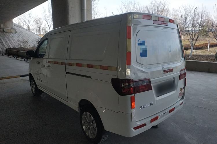 Used Jinbei Gold Hiace M Classic 2022 1.6L Engineering Lion Van 2 Seats Exterior 2