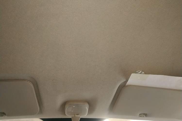Used Jinbei Gold Hiace M Classic 2022 1.6L Engineering Lion Van 2 Seats Headliner