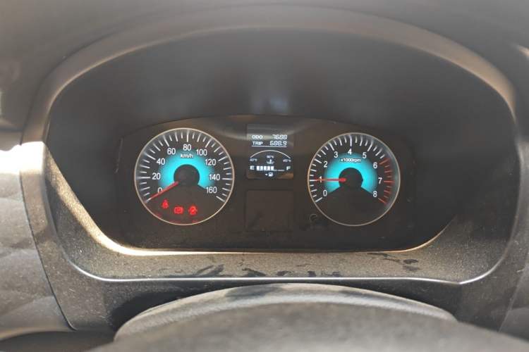Used Jinbei Gold Hiace M Classic 2022 Panda Edition 1.5L Engineering Lion Passenger Vehicle 5 Seats Instrument Cluster