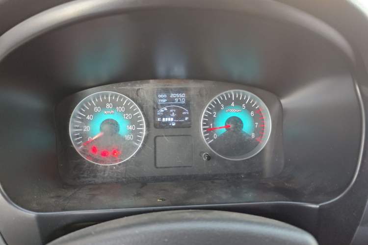 Used Jinbei Gold Hiace M Classic 2022 1.5L Travel Lion Passenger Van 6 Seats Instrument Cluster