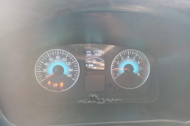 Used Jinbei Gold Hiace M Classic 2022 Panda Edition 1.5L Engineering Lion Passenger Van 6 Seats Instrument Cluster