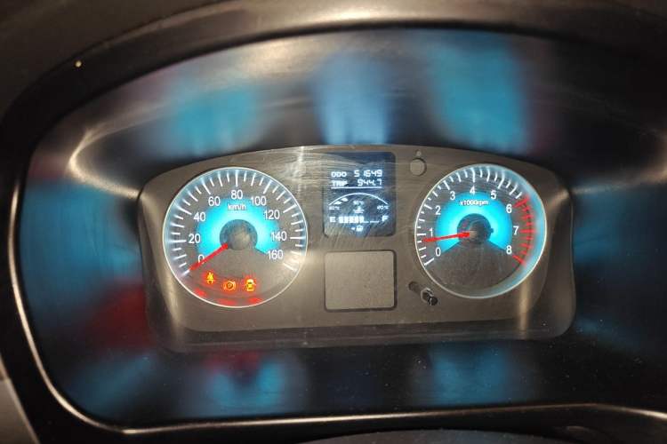 Used Jinbei Gold Hiace M Classic 2022 Panda Edition 1.5L Travel Lion Passenger Van 7 Seats Instrument Cluster
