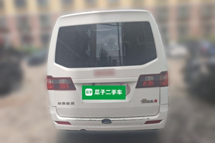 Used Jinbei Gold Hiace M Classic 2022 1.5L Travel Lion Passenger Vehicle 5 Seats Rear