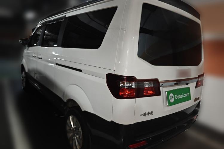 Used Jinbei Gold Hiace M Classic 2022 Panda Edition 1.5L Travel Lion Passenger Van 7 Seats Rear Left 45 Deg